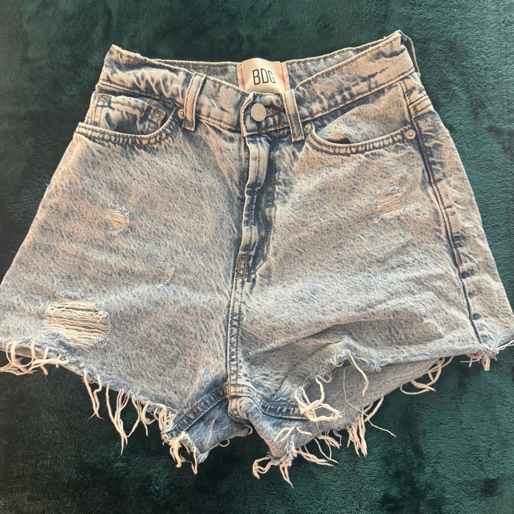 BUNDLE Women’s Distressed Denim Shorts  - BDG and Levi’s Size 24